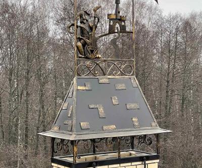 Кованый дымник с декорацией (Бременские музыканты) г.Бор Нижегородская обл.2021г.