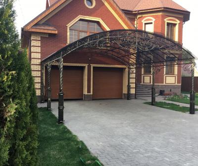  Кованый навес (покрытие монолитный поликарбонат)  Б.Козино Нижегородская обл 2021г.